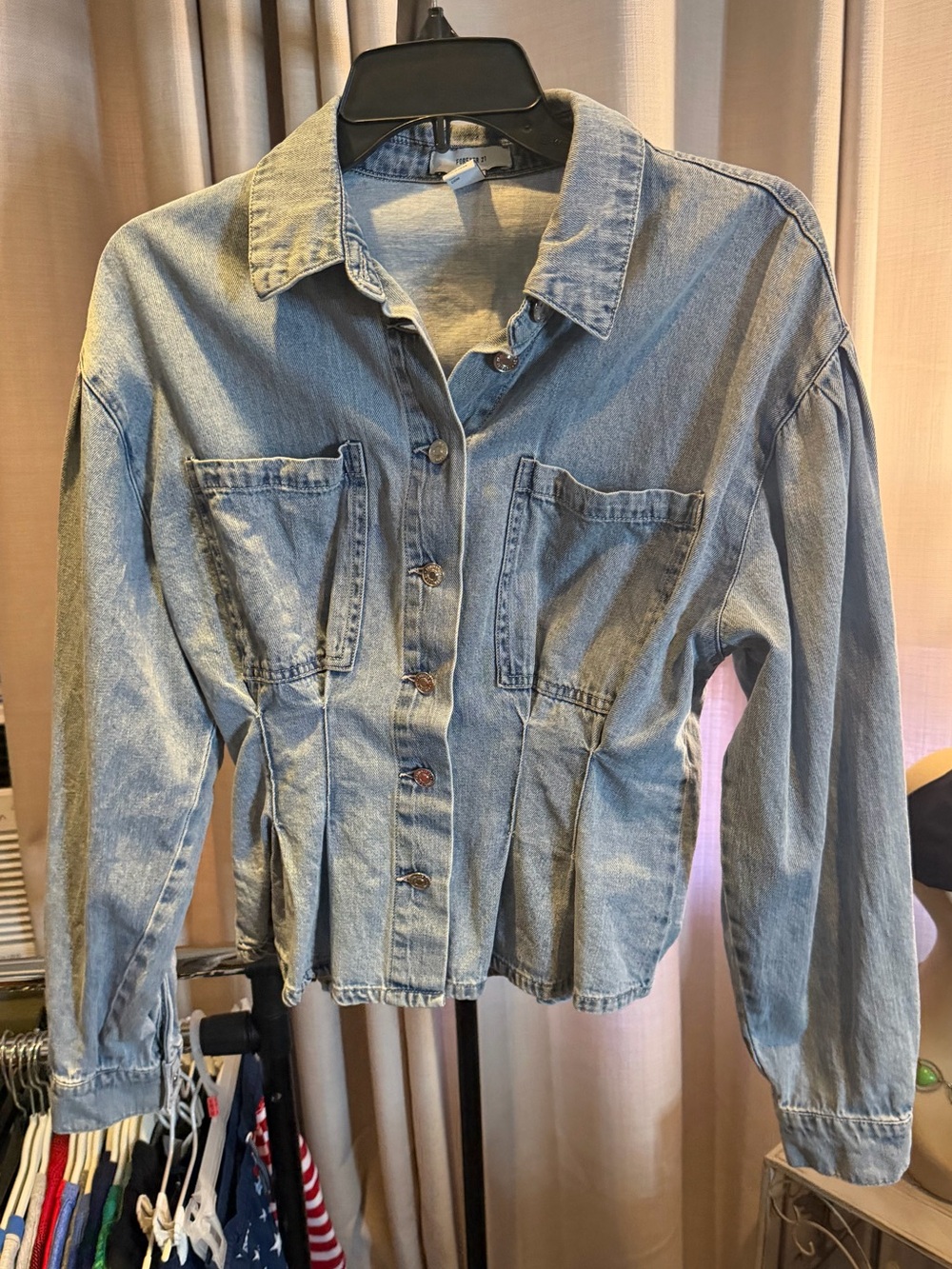 Forever 21 Light Wash Denim Jacket in Blue